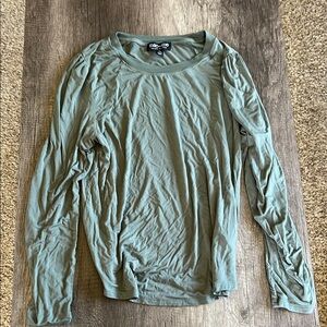 Mac and Me Womens Green Long Sleeve Shirt